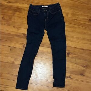 3/30$ Levi’s 710’s Jeans